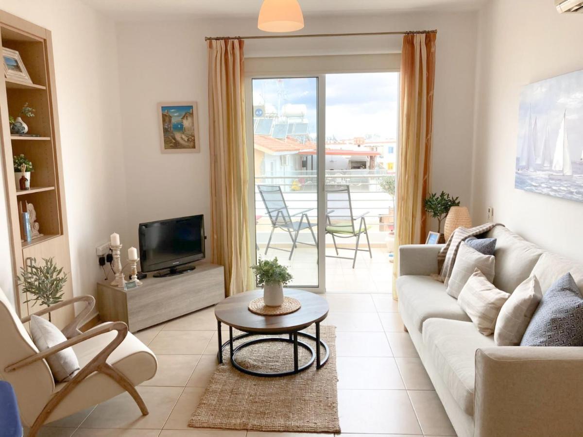 Apartment Helena Paralimni Ngoại thất bức ảnh