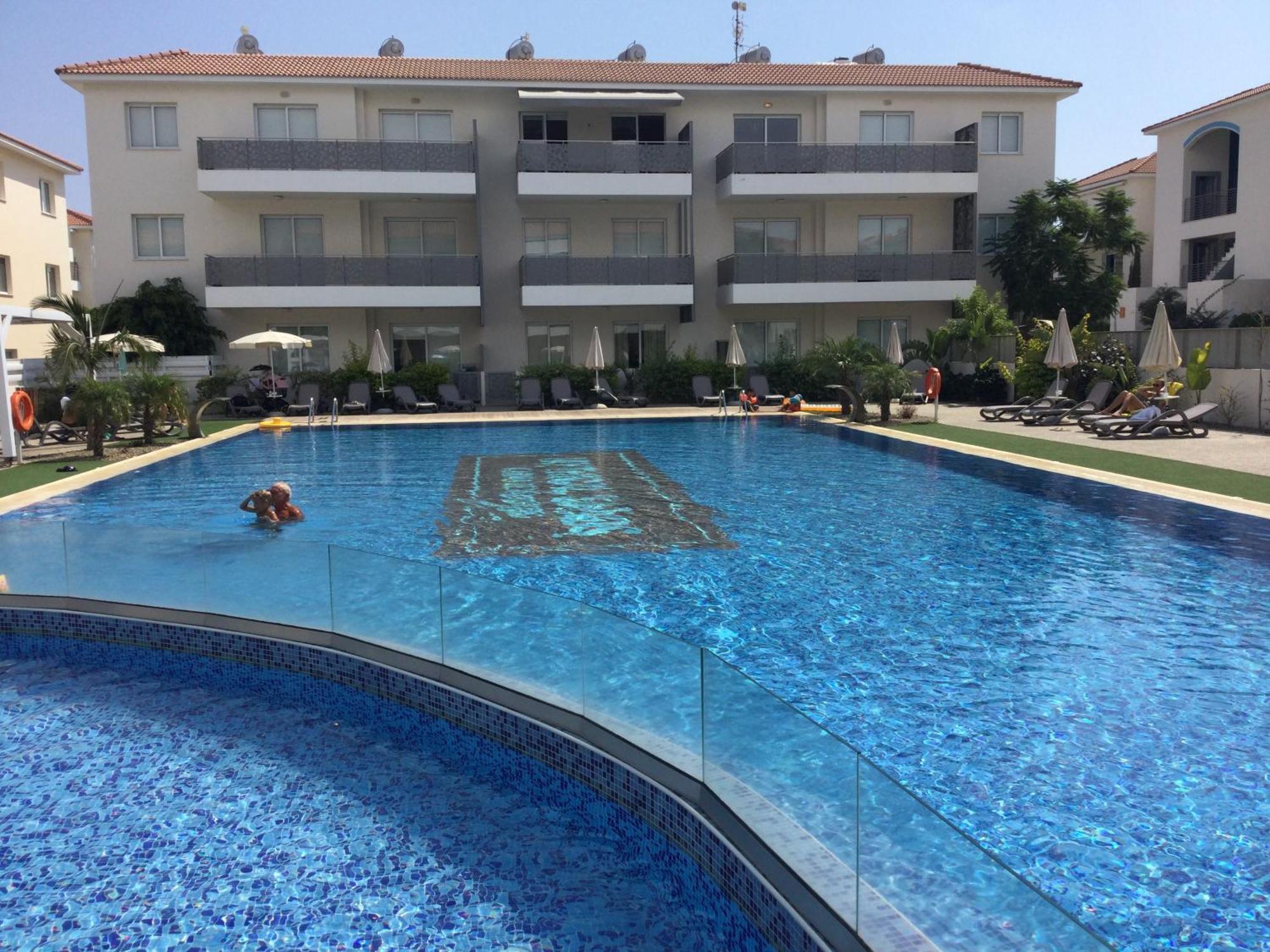 Apartment Helena Paralimni Ngoại thất bức ảnh