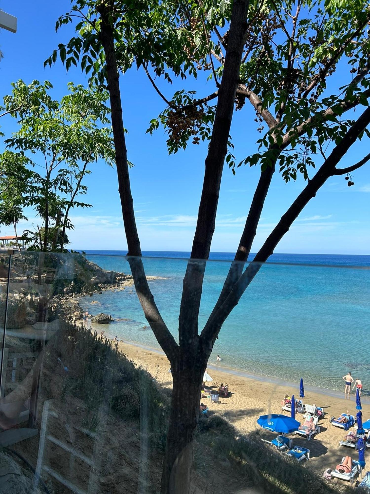 Apartment Helena Paralimni Ngoại thất bức ảnh